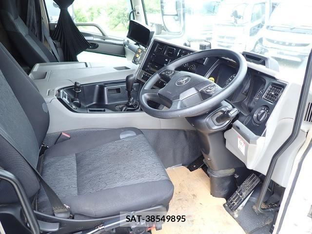 Mitsubishi GREAT 2019-10 8661831-9