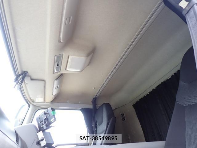Mitsubishi GREAT 2019-10 8661831-11