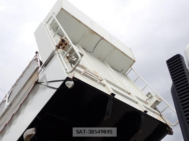Mitsubishi GREAT 2019-10 8661831-16