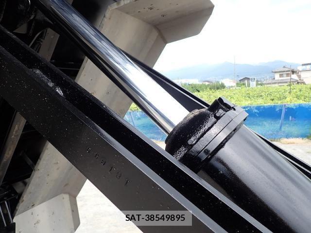 Mitsubishi GREAT 2019-10 8661831-18