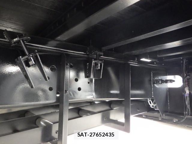 Mitsubishi GREAT 2025-12 8661830-27