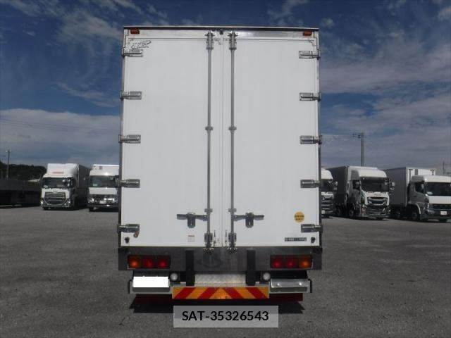 Mitsubishi GREAT 2023-01 8661834-15