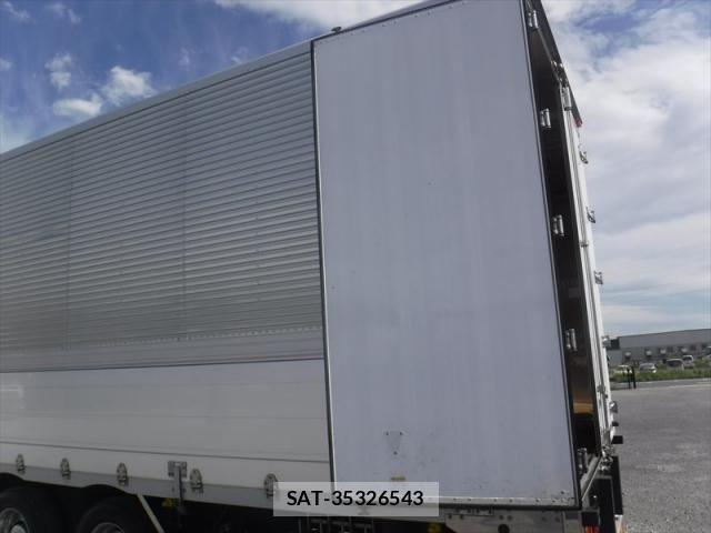Mitsubishi GREAT 2023-01 8661834-18