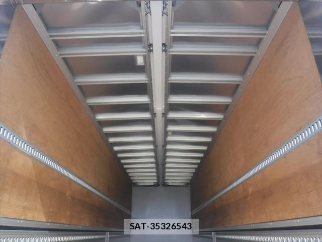 Mitsubishi GREAT 2023-01 8661834-22