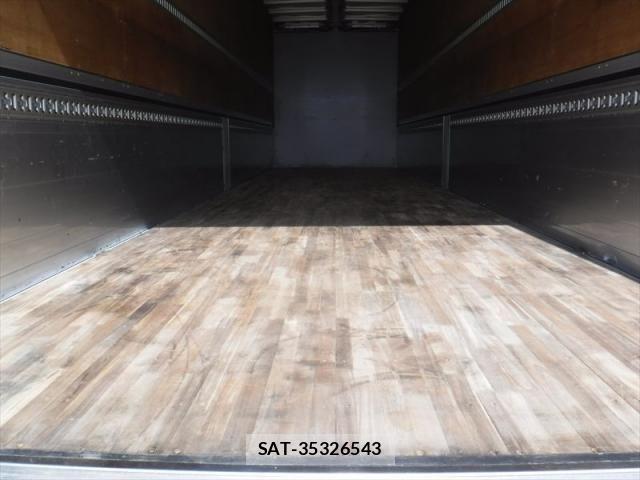 Mitsubishi GREAT 2023-01 8661834-24