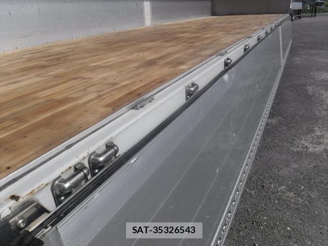 Mitsubishi GREAT 2023-01 8661834-29
