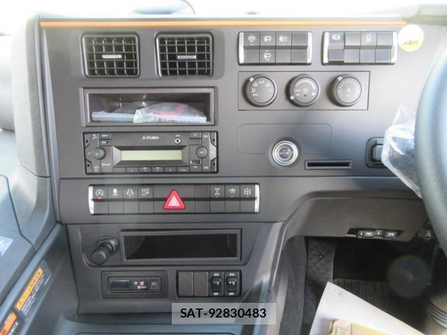 Mitsubishi GREAT 2026-05 8661828-12