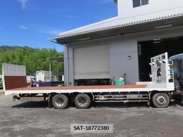 Mitsubishi GREAT 2015-01 8666987-10