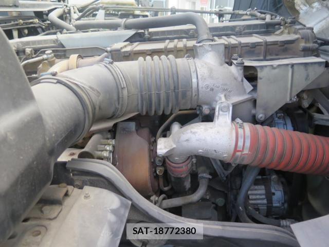 Mitsubishi GREAT 2015-01 8666987-23