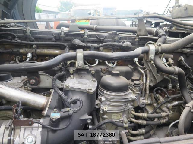 Mitsubishi GREAT 2015-01 8666987-24