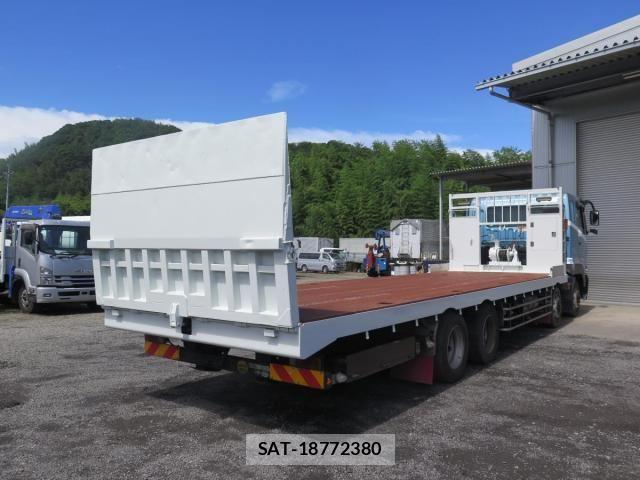 Mitsubishi GREAT 2015-01 8666987-6
