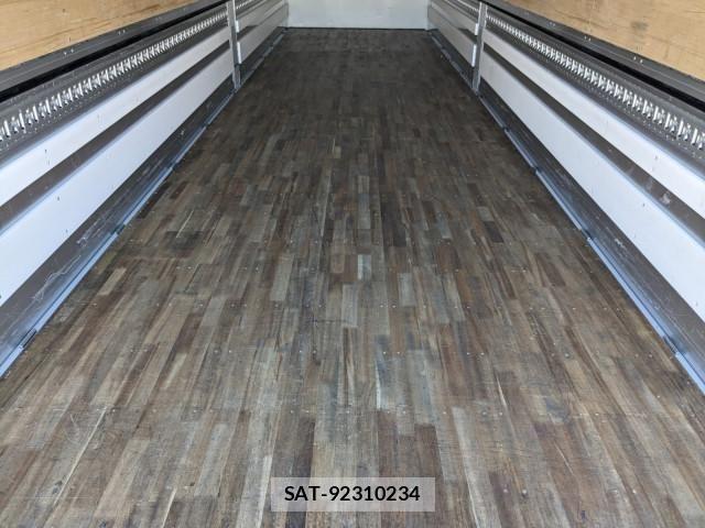 Mitsubishi GREAT 2024-09 8666986-11