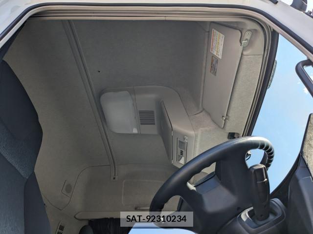 Mitsubishi GREAT 2024-09 8666986-22