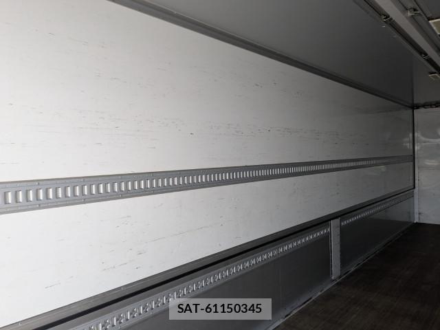 Mitsubishi GREAT 2018-09 8661839-26