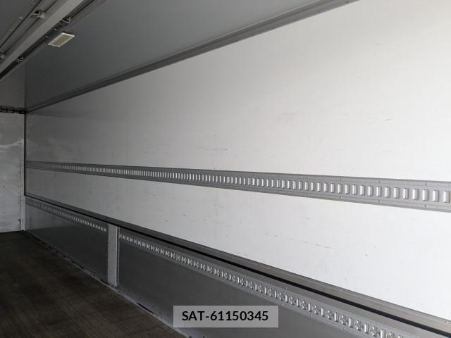 Mitsubishi GREAT 2018-09 8661839-27