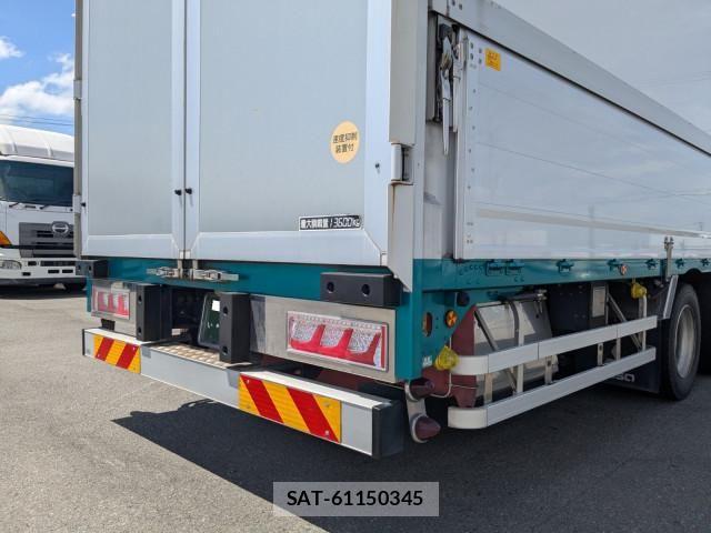 Mitsubishi GREAT 2018-09 8661839-5