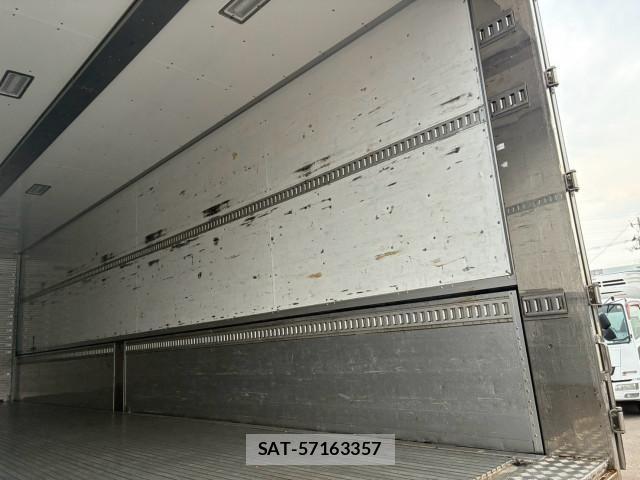 Mitsubishi GREAT 2019-08 8661841-13