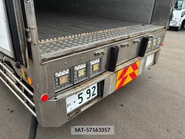 Mitsubishi GREAT 2019-08 8661841-14