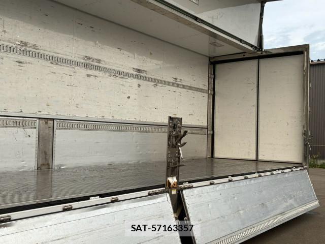 Mitsubishi GREAT 2019-08 8661841-16