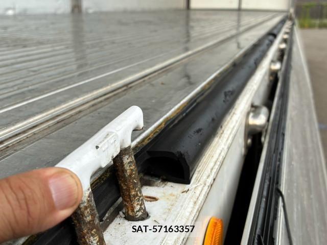 Mitsubishi GREAT 2019-08 8661841-17