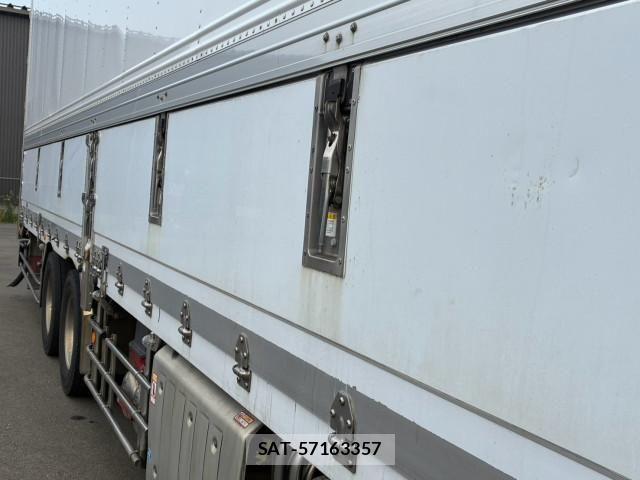 Mitsubishi GREAT 2019-08 8661841-27