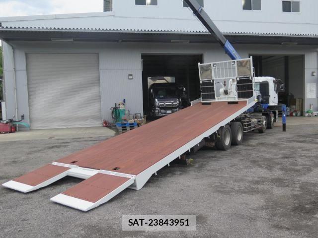 Mitsubishi GREAT 2014-01 8666985-15