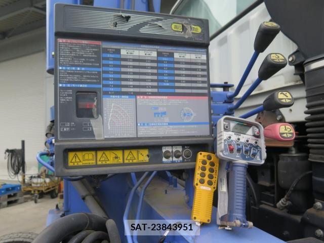 Mitsubishi GREAT 2014-01 8666985-19