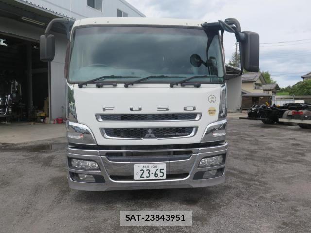 Mitsubishi GREAT 2014-01 8666985-2