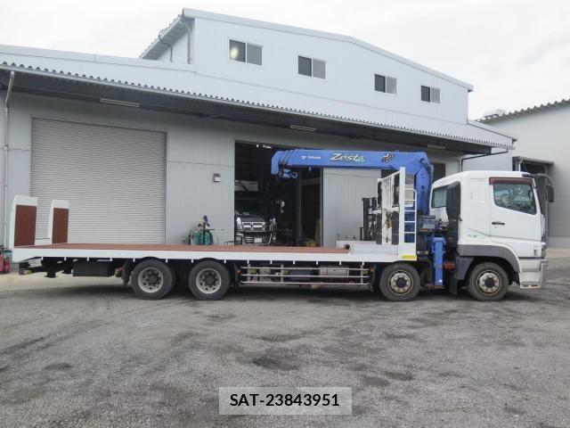 Mitsubishi GREAT 2014-01 8666985-5