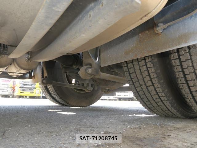 Mitsubishi GREAT 2021-06 8661838-13