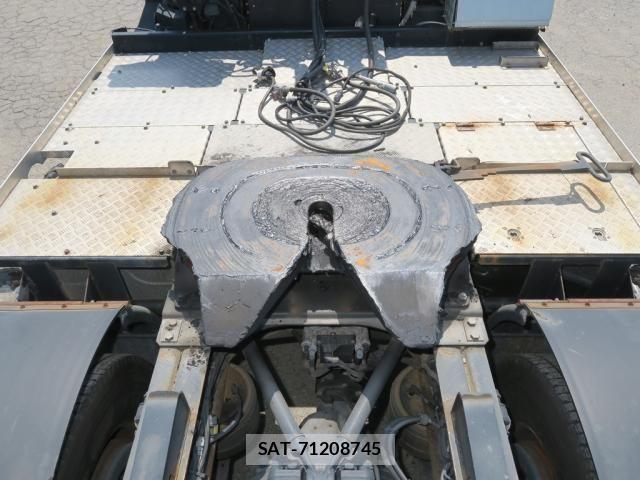 Mitsubishi GREAT 2021-06 8661838-5