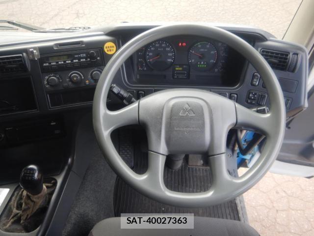 Mitsubishi GREAT 2014-03 8661842-9