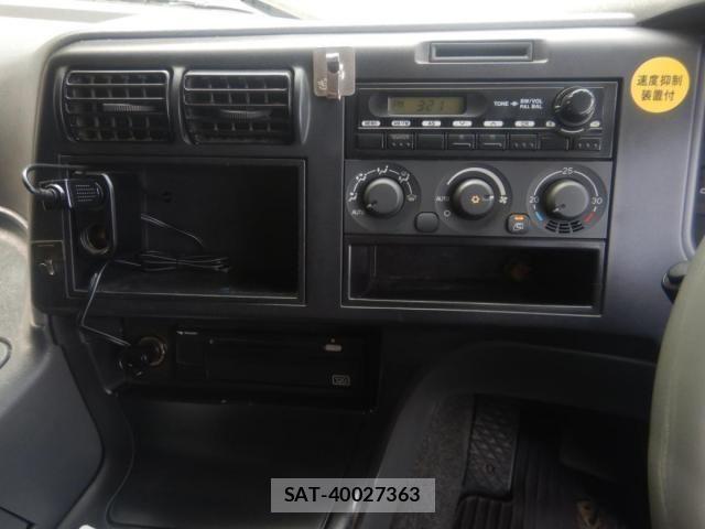 Mitsubishi GREAT 2014-03 8661842-11