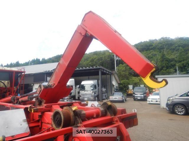 Mitsubishi GREAT 2014-03 8661842-22
