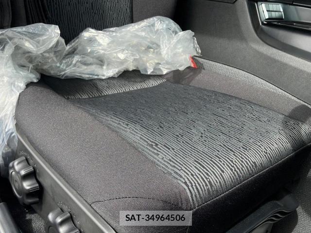 Mitsubishi GREAT 2026-05 8686683-18