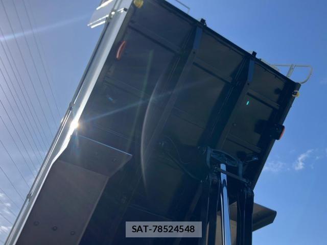 Mitsubishi GREAT 2026-01 8686684-11