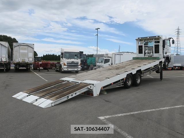 Mitsubishi GREAT 2013-06 8686686-5
