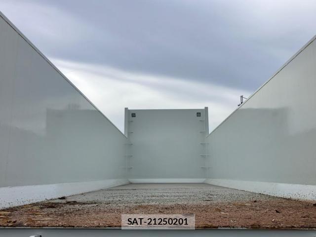 Mitsubishi GREAT 2026-05 8686680-10