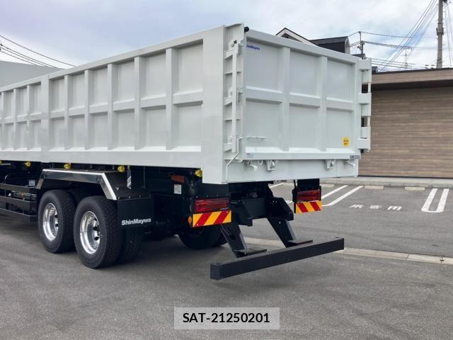 Mitsubishi GREAT 2026-05 8686680-13