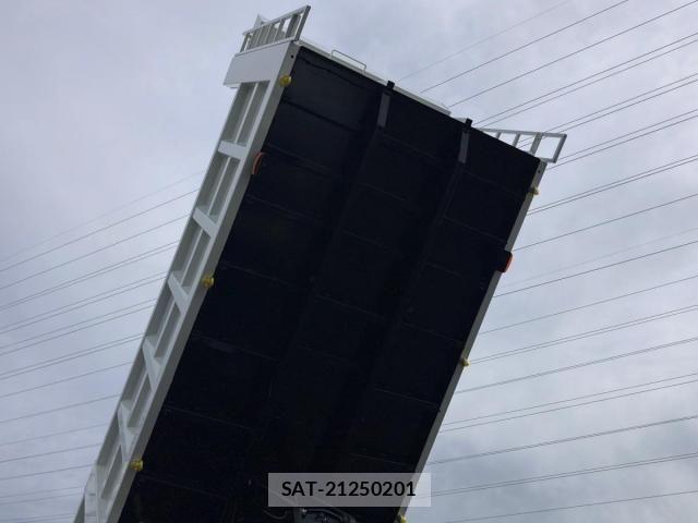 Mitsubishi GREAT 2026-05 8686680-15