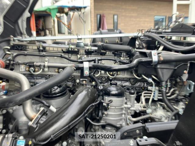 Mitsubishi GREAT 2026-05 8686680-19