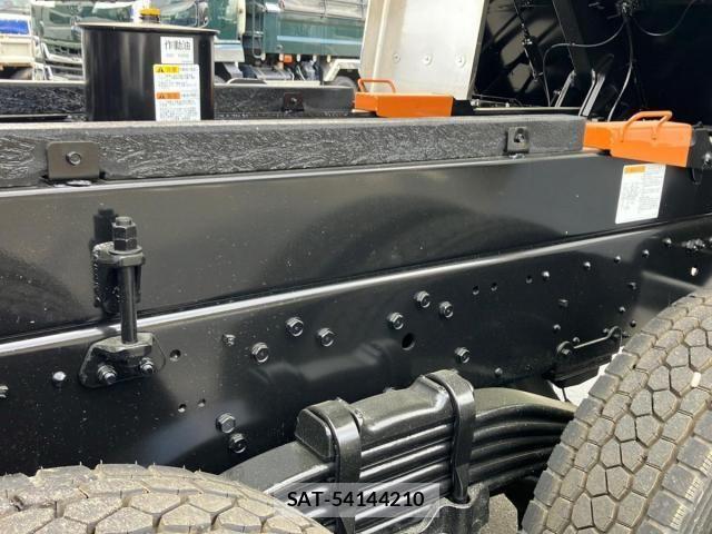 Mitsubishi GREAT 2026-01 8686685-13