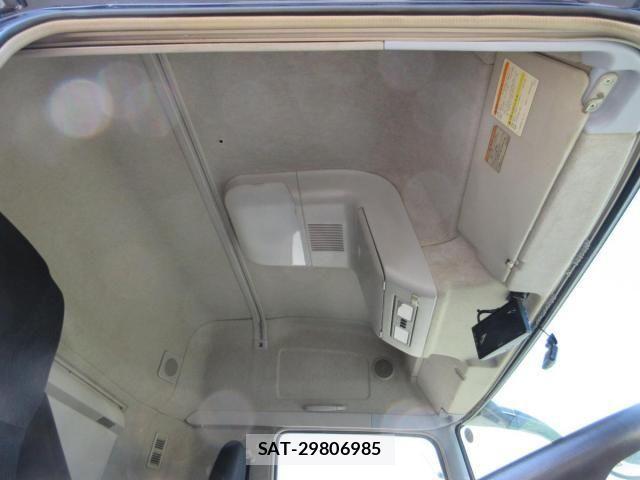 Mitsubishi GREAT 2019-07 8686688-12