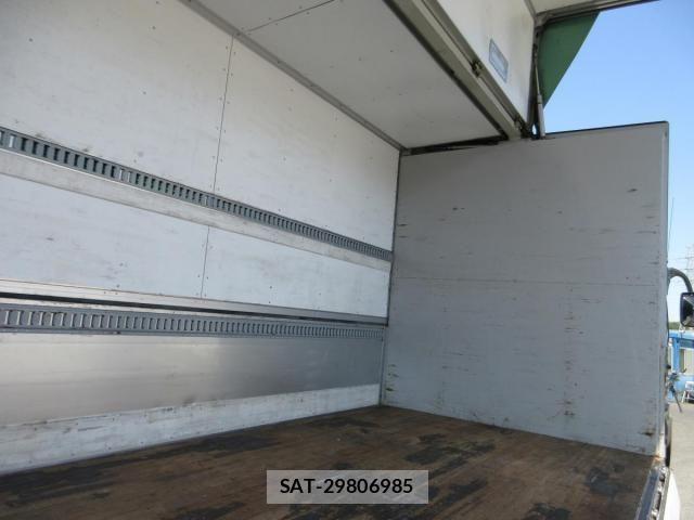 Mitsubishi GREAT 2019-07 8686688-16