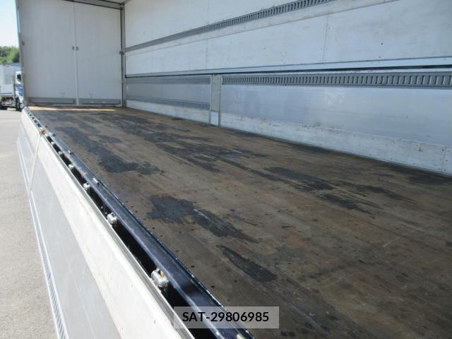 Mitsubishi GREAT 2019-07 8686688-17
