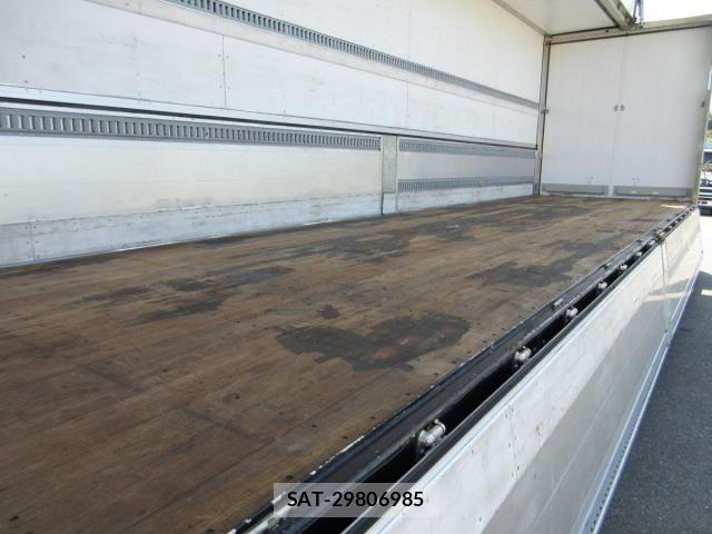 Mitsubishi GREAT 2019-07 8686688-18