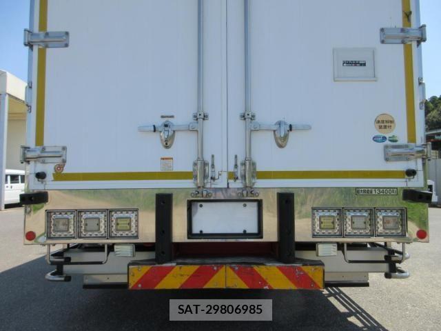 Mitsubishi GREAT 2019-07 8686688-26