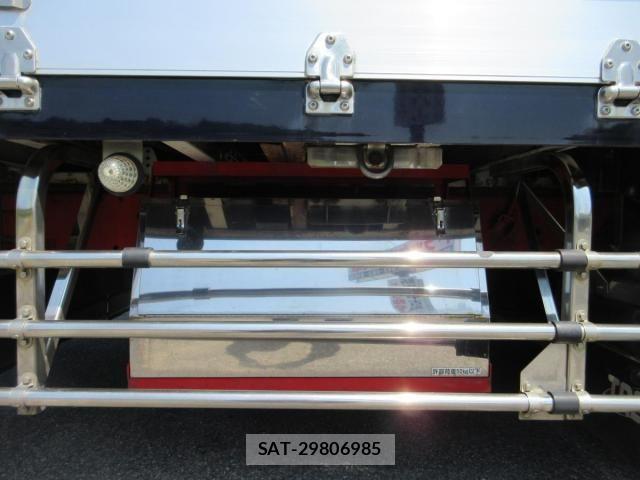 Mitsubishi GREAT 2019-07 8686688-29