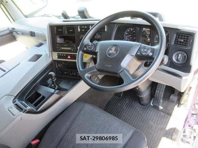Mitsubishi GREAT 2019-07 8686688-8