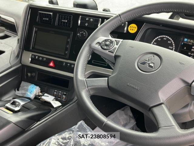 Mitsubishi GREAT 2026-05 8686681-19